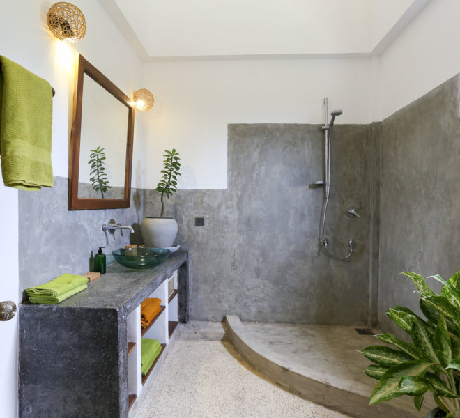 Bathroom at Annavilla